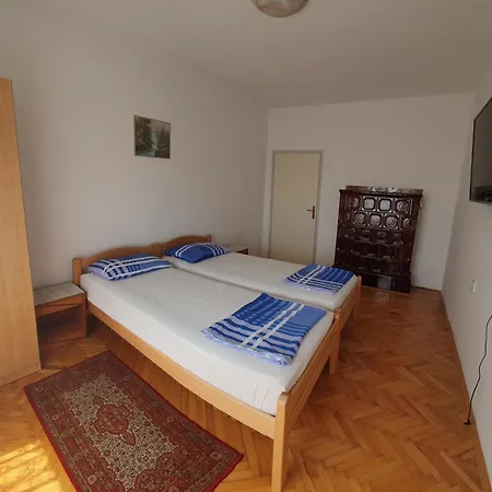 Paradiso Apartman *