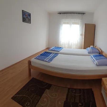 アパート Paradiso *