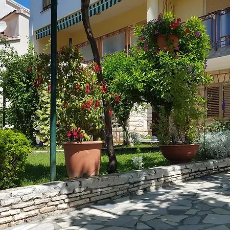 Apartman Paradiso *
