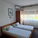 Paradiso Apartamento *