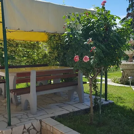 Paradiso Pula