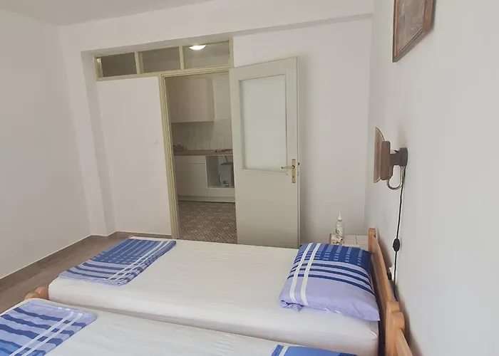 Apartman Paradiso *