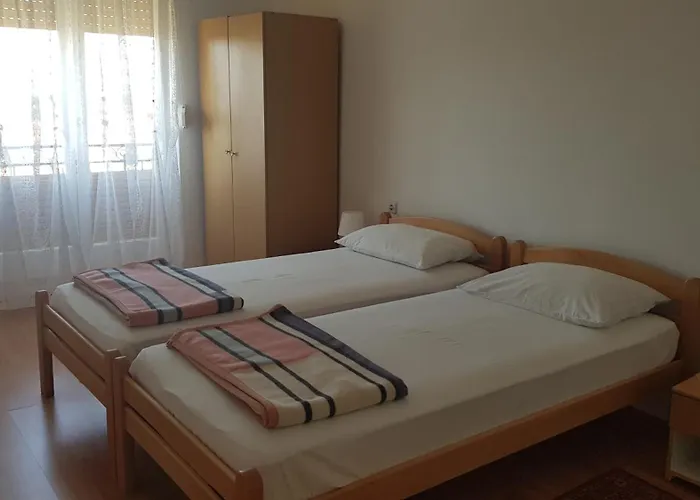 Paradiso Apartman *